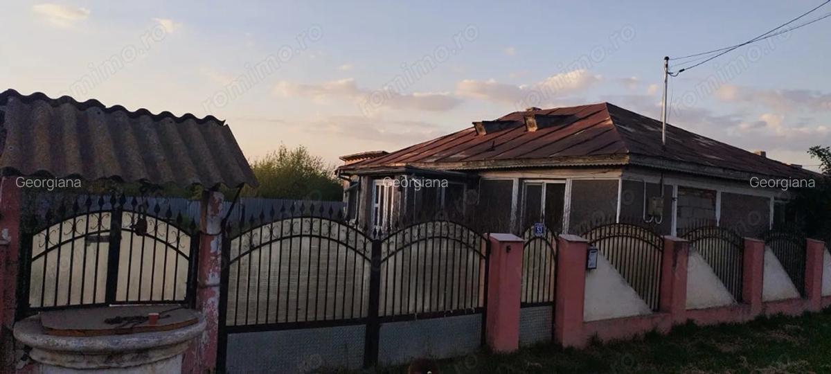 Casa de vanzare la ?ara - 1