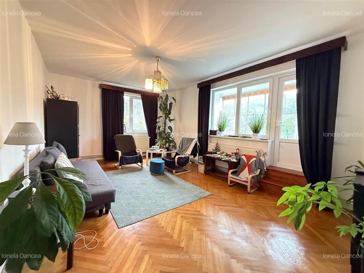 Apartament decomandat 3 camere, Bartolomeu, Brasov - 3 Apartament decomandat 3 camere, Bartolomeu, Brasov - 3