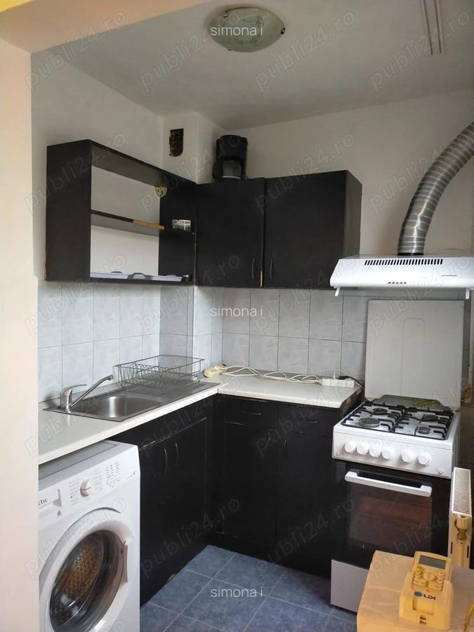 Apartament cu trei camere mobilat - 2