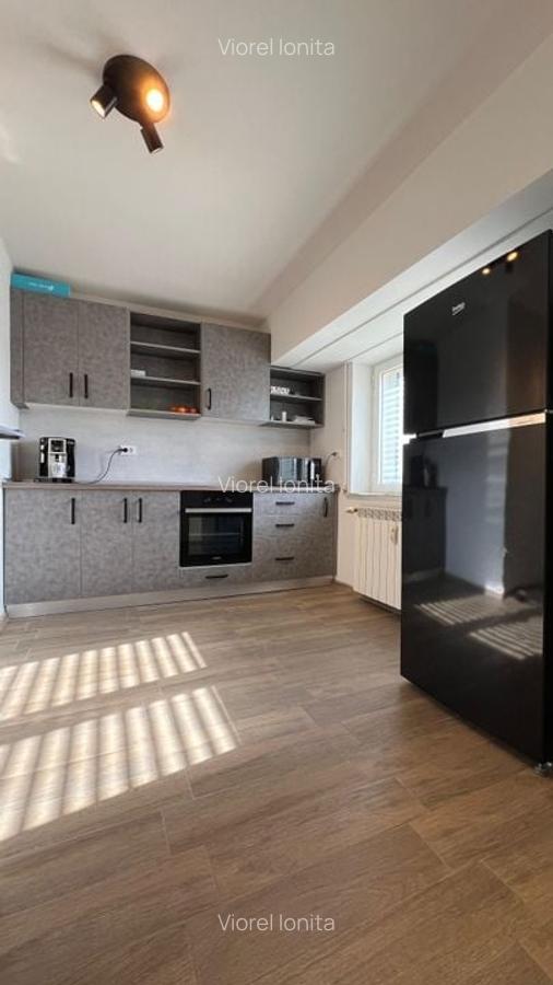 Apartament cu 4 camere semidecomandat, mobilat în Unirii - 7