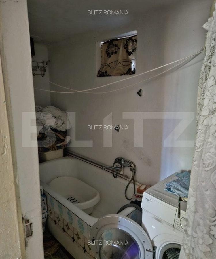 Casa spatioasa cu livada, intr-o zona linistia la 20 km de Targoviste - 6