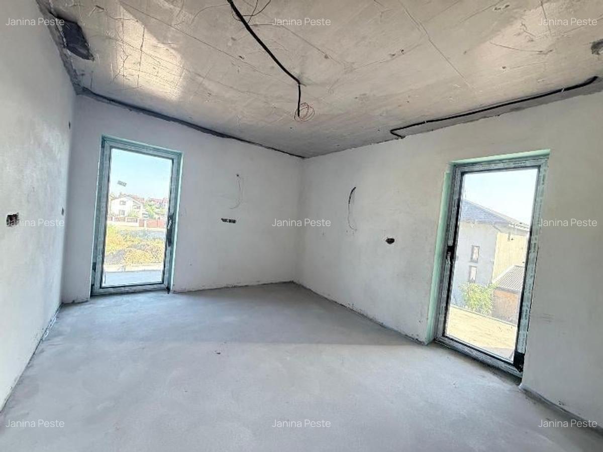 Vanzare  - Casa- Vila - Prelungirea Ghencea - Gladiolelor - teren 572mp - 330000 - 14