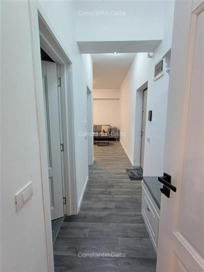 Apartament cu 2 camere decomandat în Sisești - 5