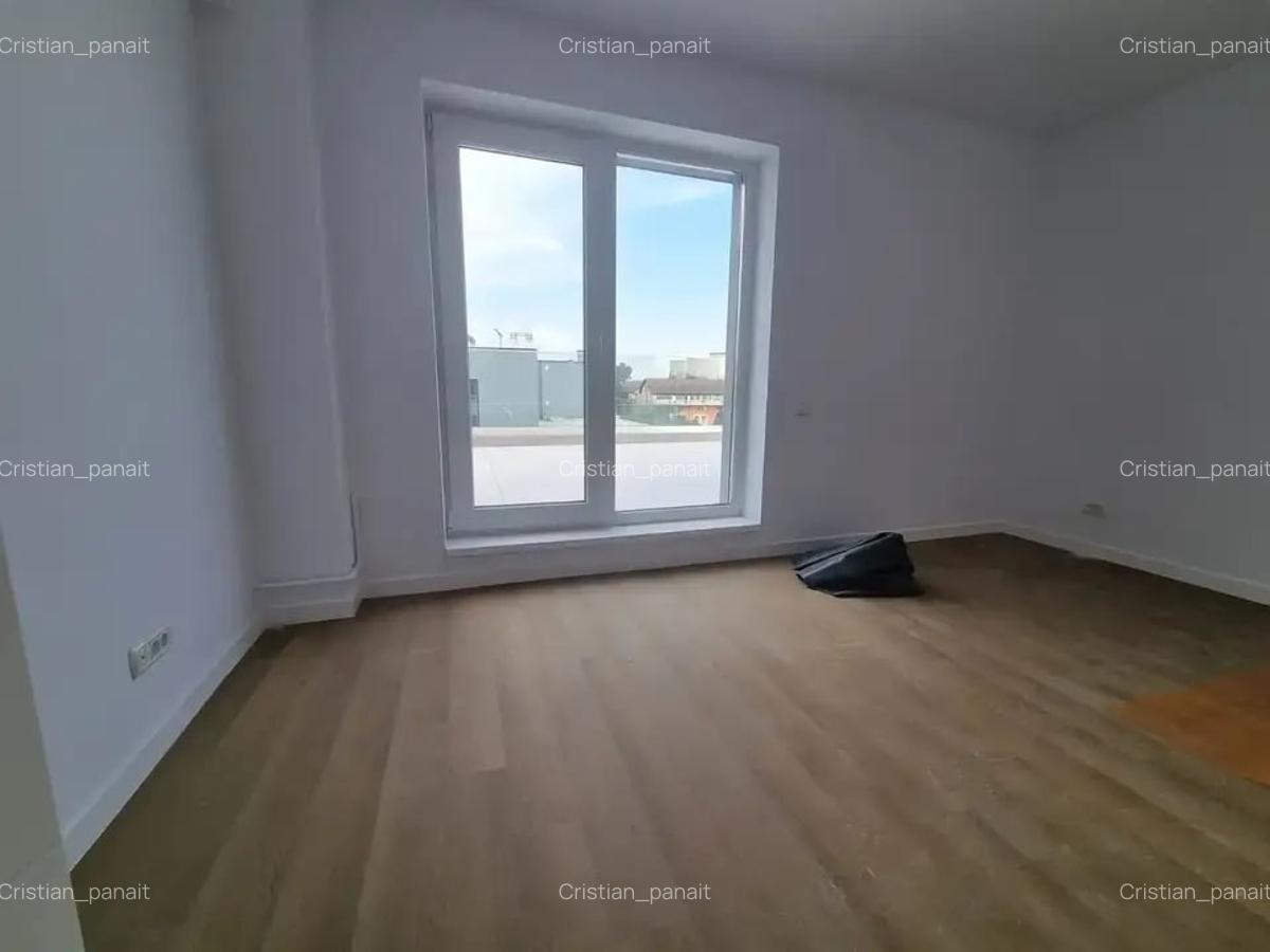 Apartament cu 3 camere decomandat în Dristor - 11