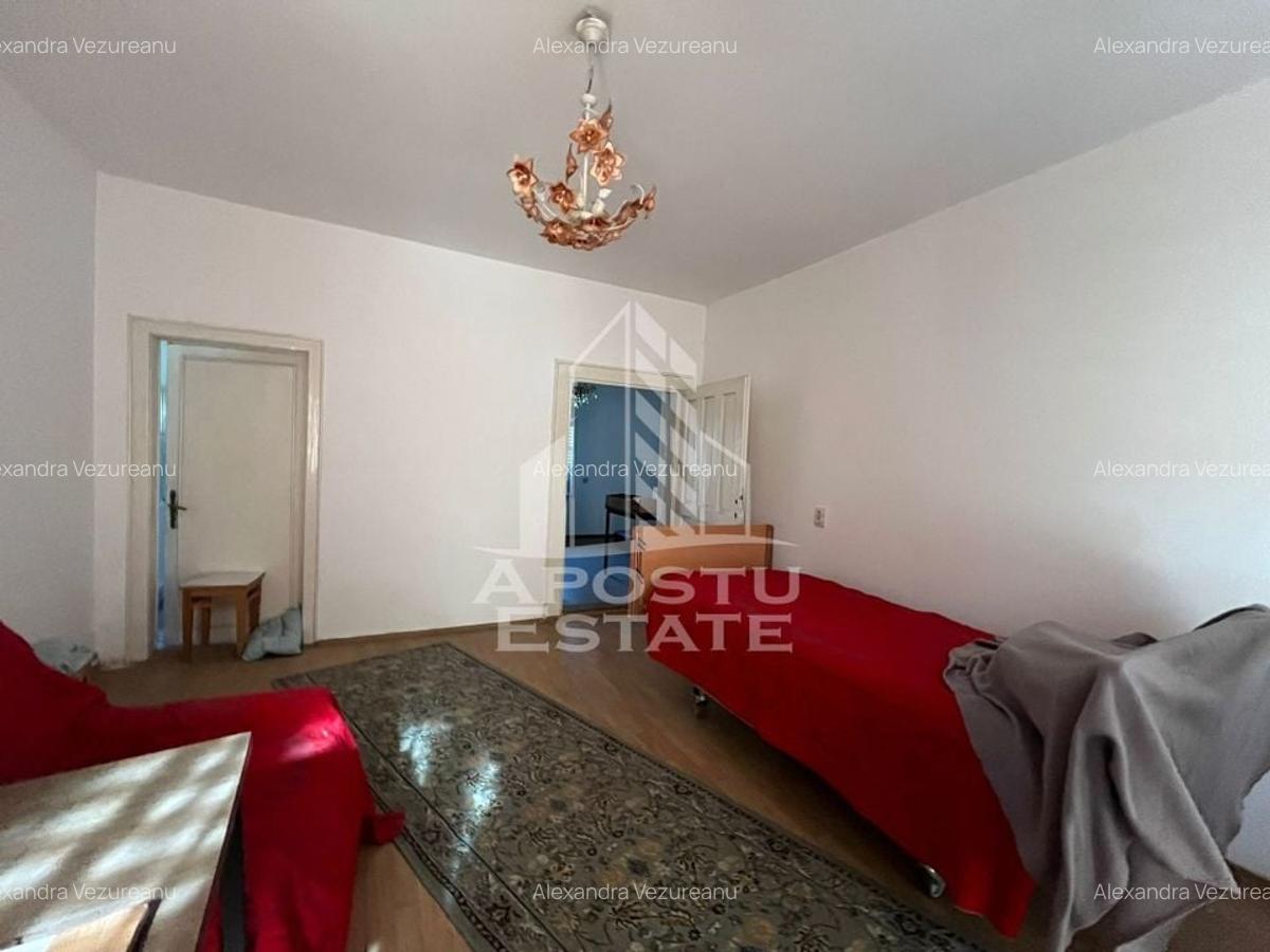 Casa individuala  7 camere, 3 bai, garaj, teren 1129 mp, zona Iosefin - 4