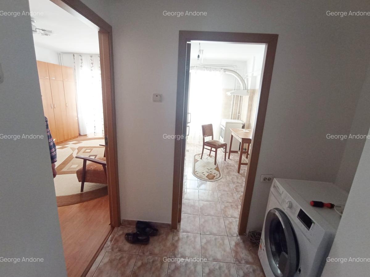 Apartament 3 camere Decomandat, Frumoasa, etaj 5/8 - 10
