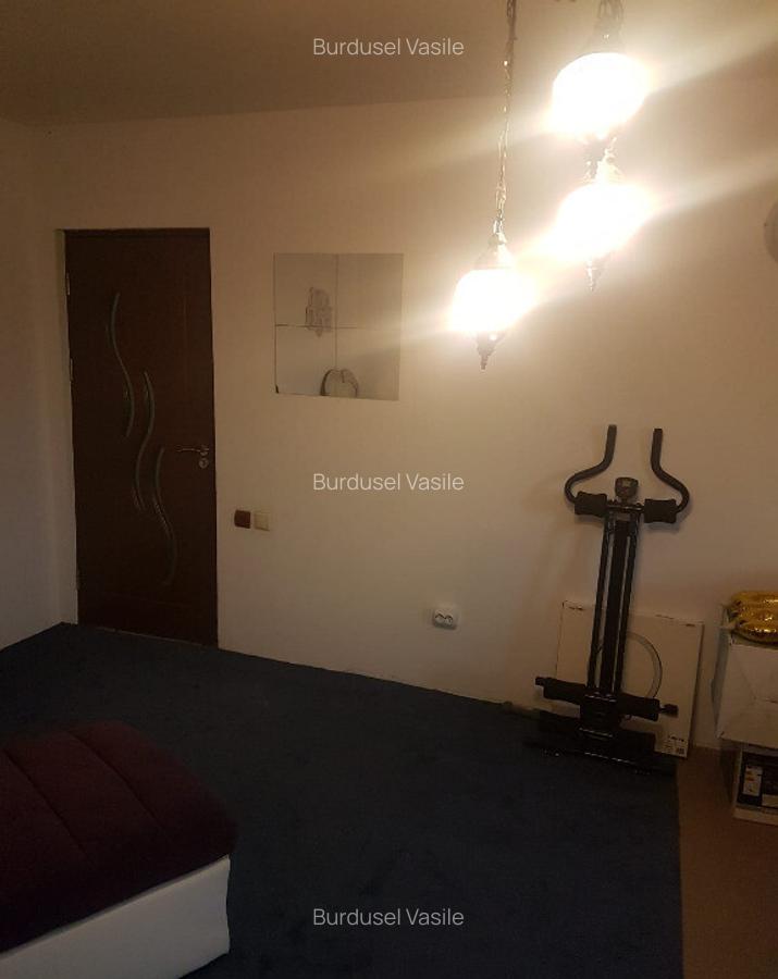 Casa in Romanesti, judetul Prahova, 50 km de Bucuresti - 4