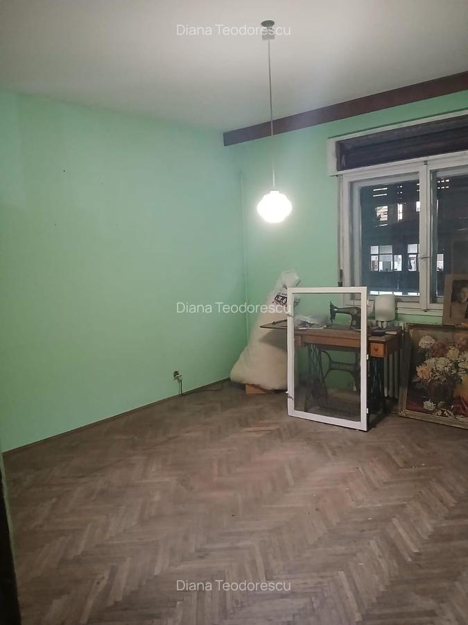 Apartament cu 4 camere decomandat în Cotroceni - 3