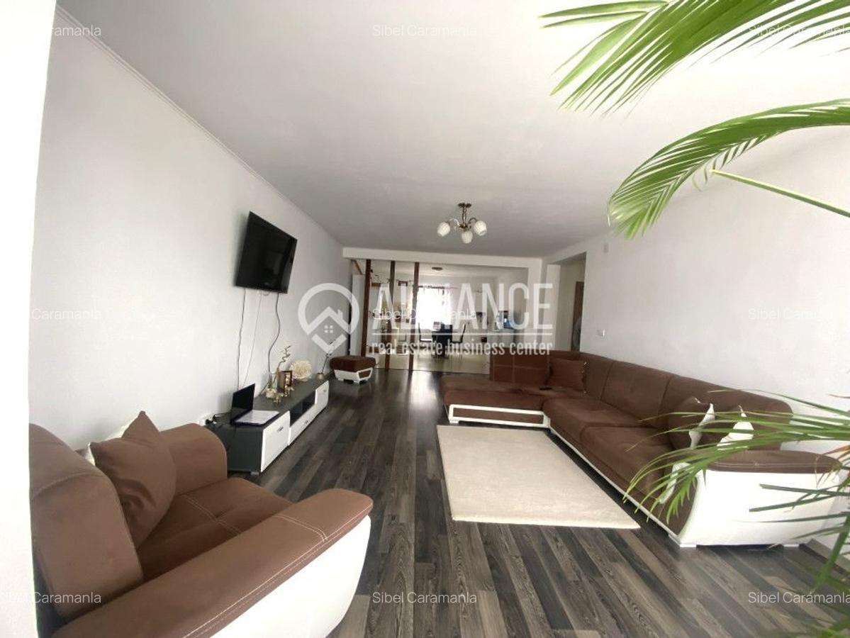 Casă individuală cu 7 camere în Valu lui Traian - 2