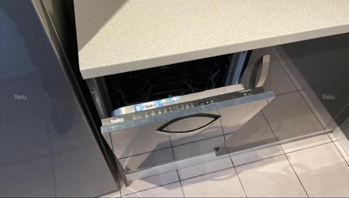 Piata Minis,bl.reabilitat,parter/13,Balcon,Renovata,Libera - 2