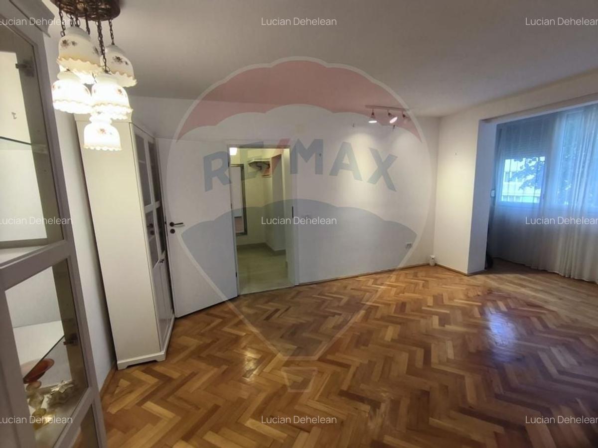 De vanzare ap 2 camere - Podgoria, Arad Etaj 1 curte interioara - 9