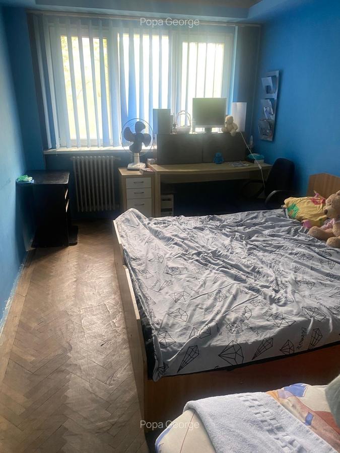 Apartament cu 3 camere semidecomandat în Grivița - 6