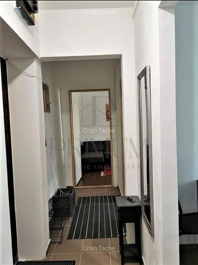 Apartament cu 4 camere decomandat în Dacia - 2