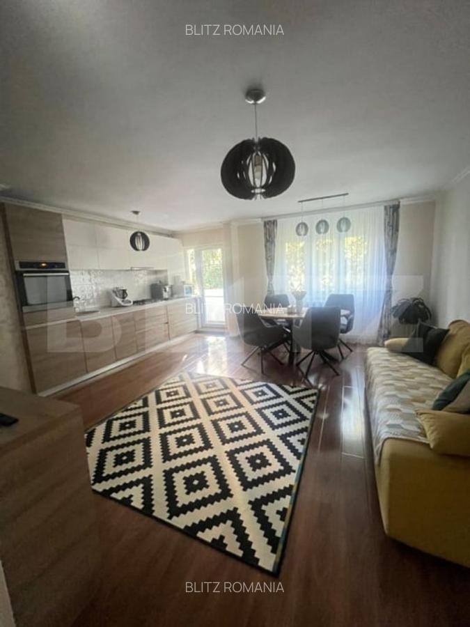Apartament cu 3 camere si 2 bai, in zona Parang - 2