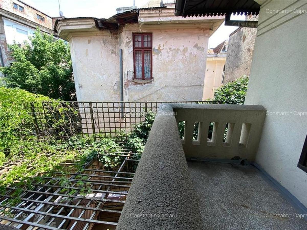 Vila brancoveneasca pretabila: birouri, clinica, ceainarie - 8