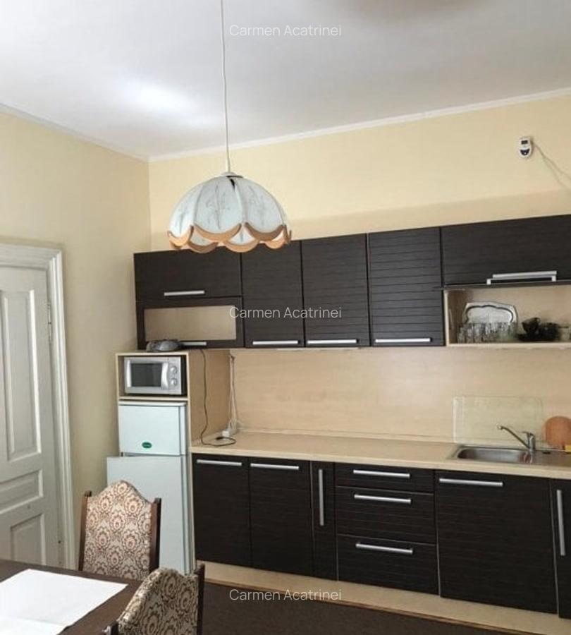 Casa 3 camere libera la vanzare zona Cuza Voda - 4