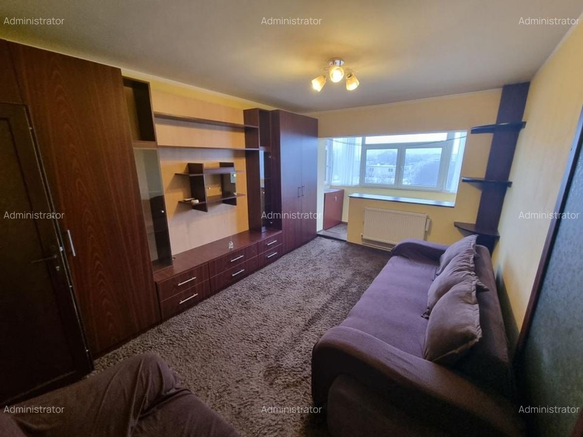 Apartament zona Bratianu (scoala 8) - 1