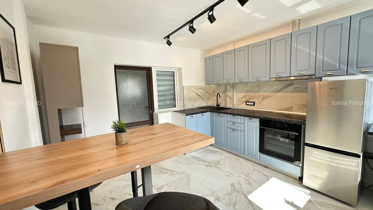 Apartament cu curte de inchiriat - 4