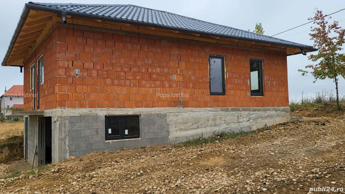 Casa in ro?u +teren Bicacel BH - 10
