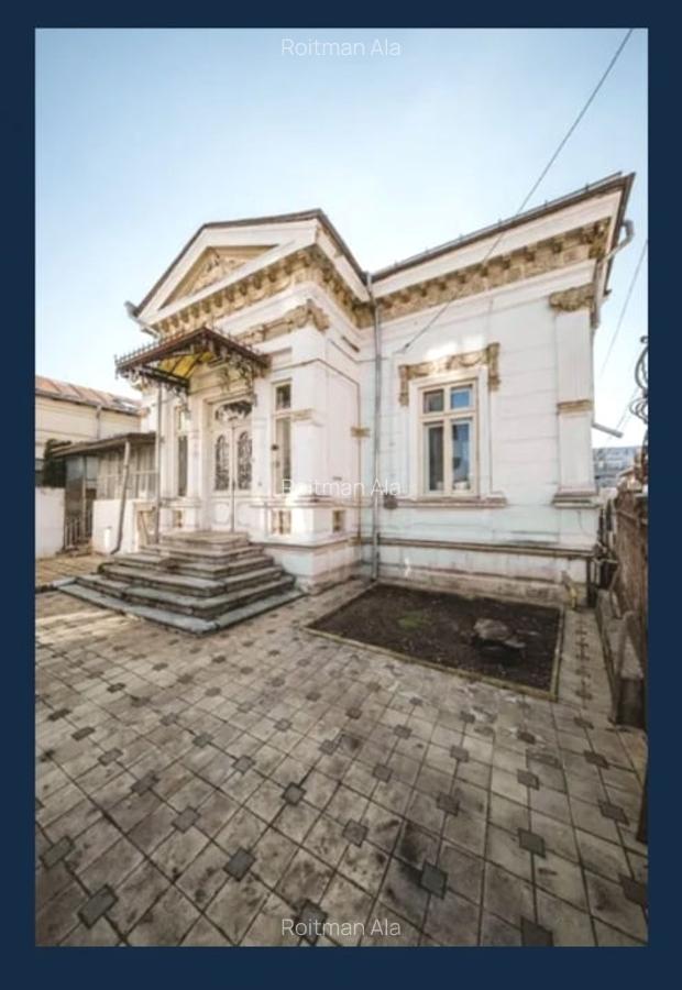 Vila istorica de patrimoniu - 160 mp/teren 262 mp - 19