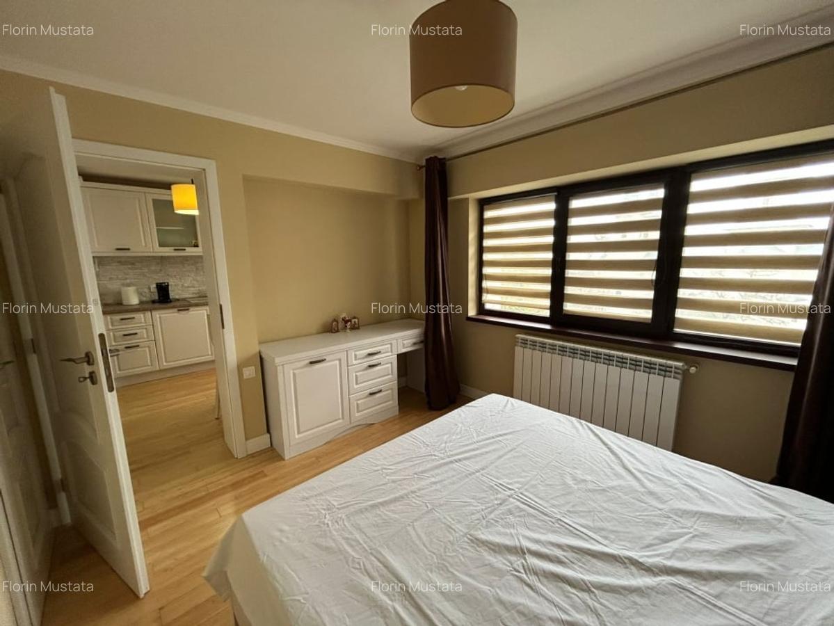 Apartament La Cheie, 2 camere Radu Negru, mobilat utilat, etaj 3. - 4