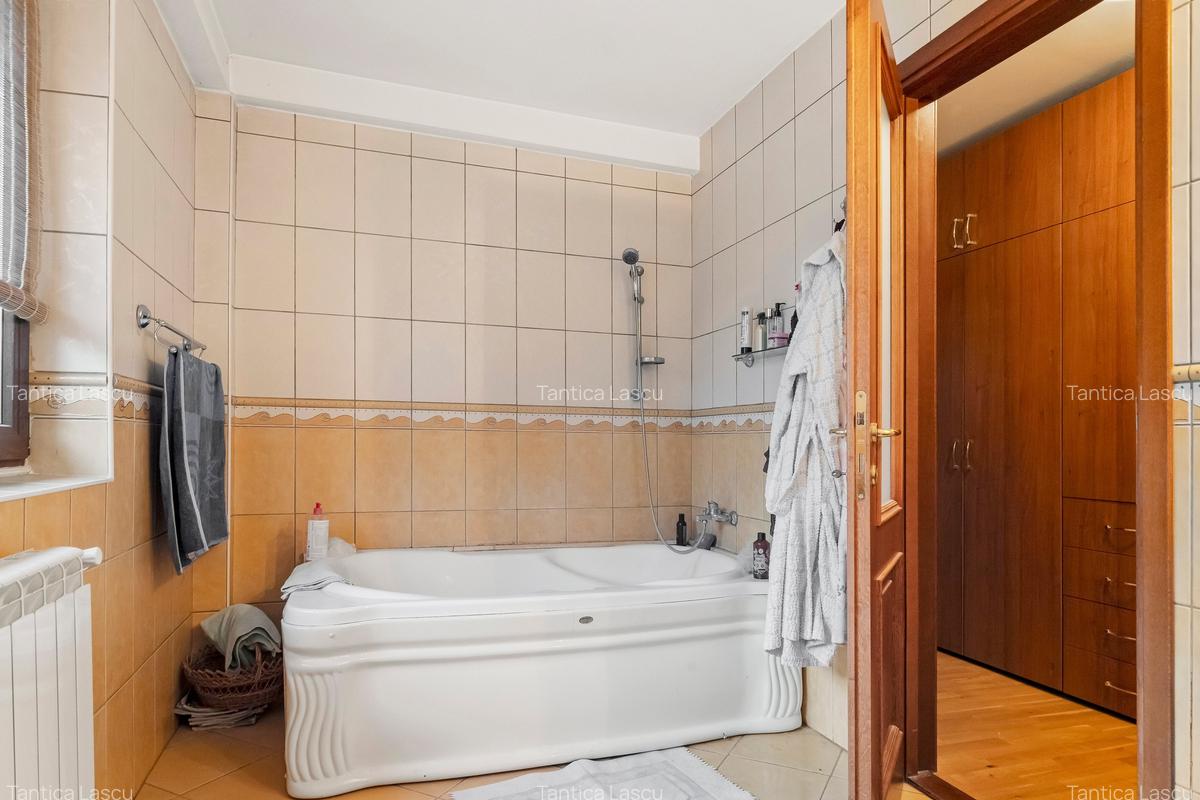 Promotie -  vila langa padure cu piscina-Paradisul Verde - 39