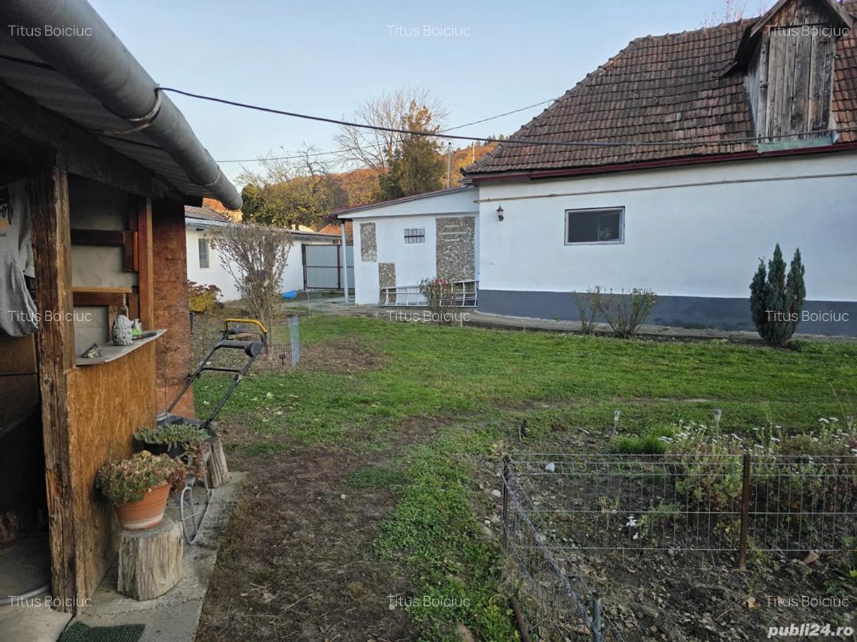 Casa de vanzarea - 2