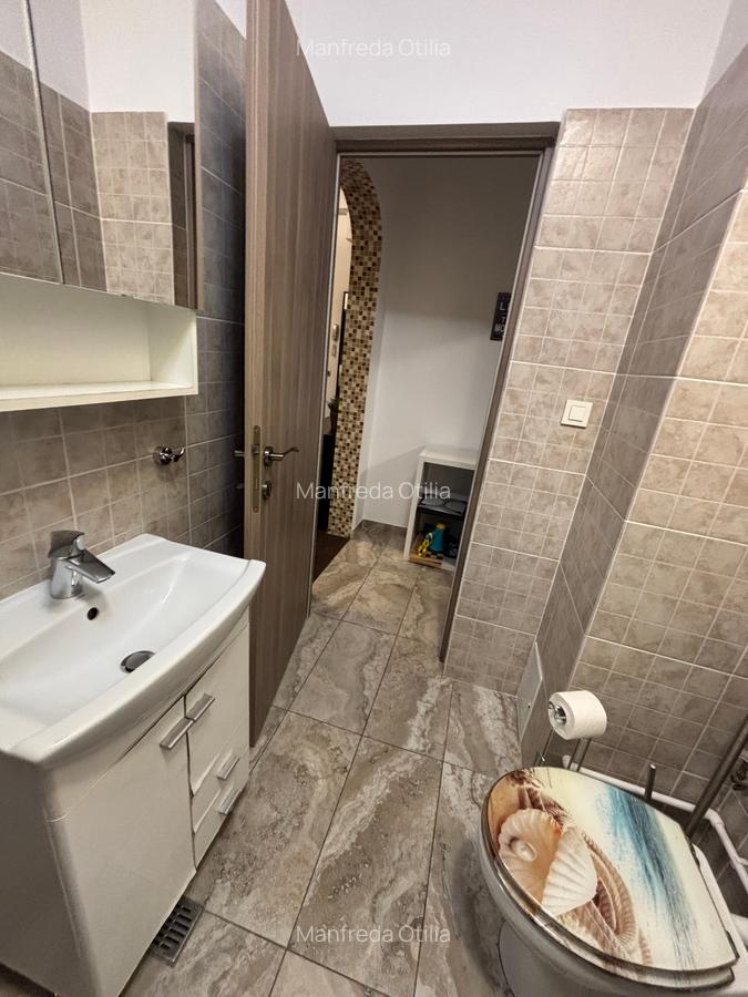 Vanzare apartament cu 4 camere  C.A. Rosetti - 14