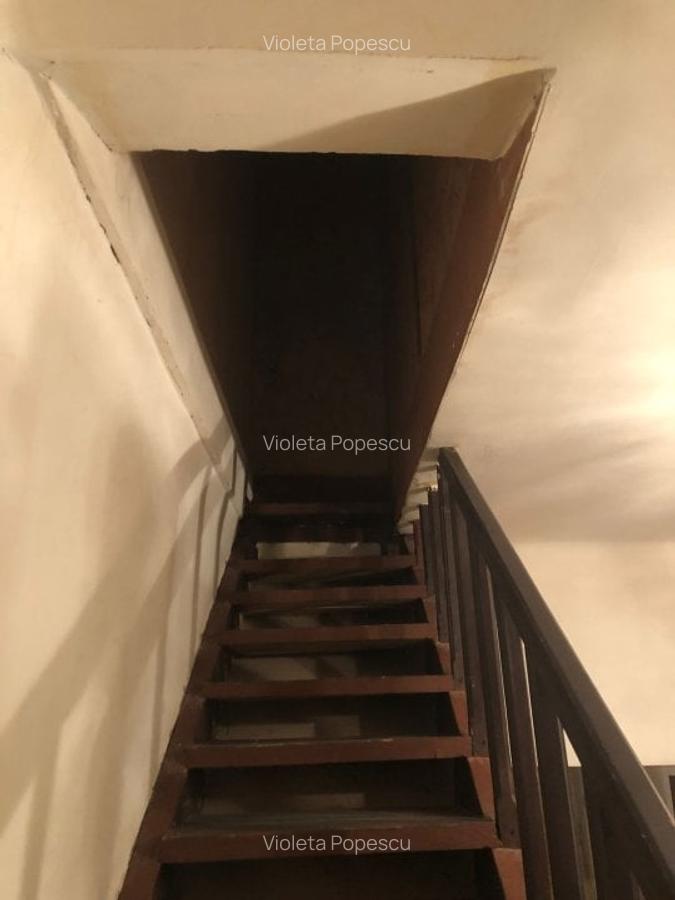 Apartament cu 4 camere semidecomandat în Dâmbovița - 6