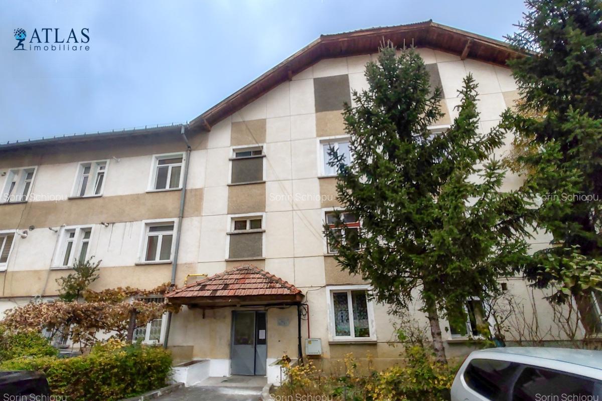 2 camere si logie spatios, bloc vila, parcare, central, et 1/2, renovat complet! - 1