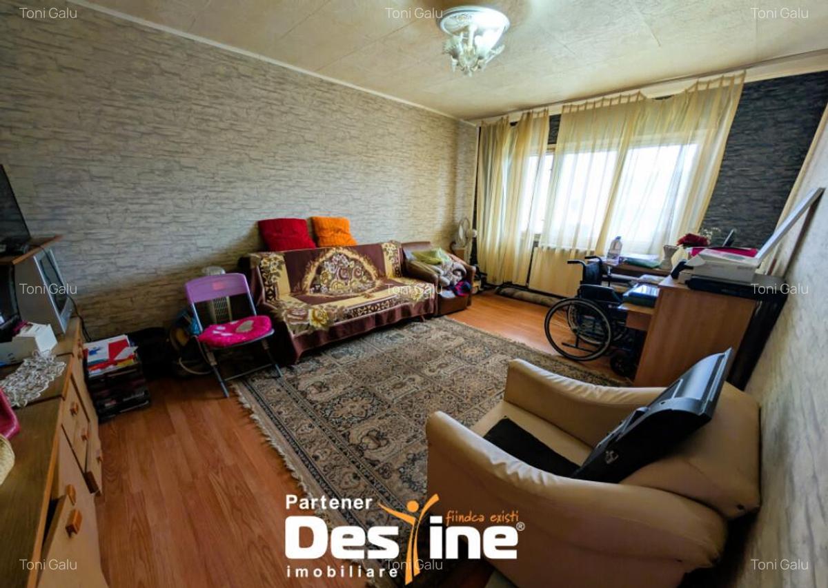 4 camere decomandat 81 mp 2 bai cu geam Parter centrala te - 1