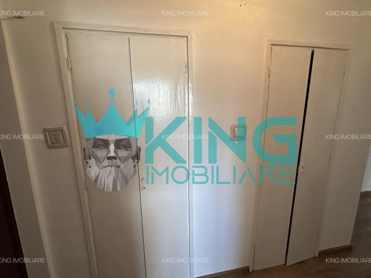 Apartament cu 3 camere decomandat în Vitan - 11