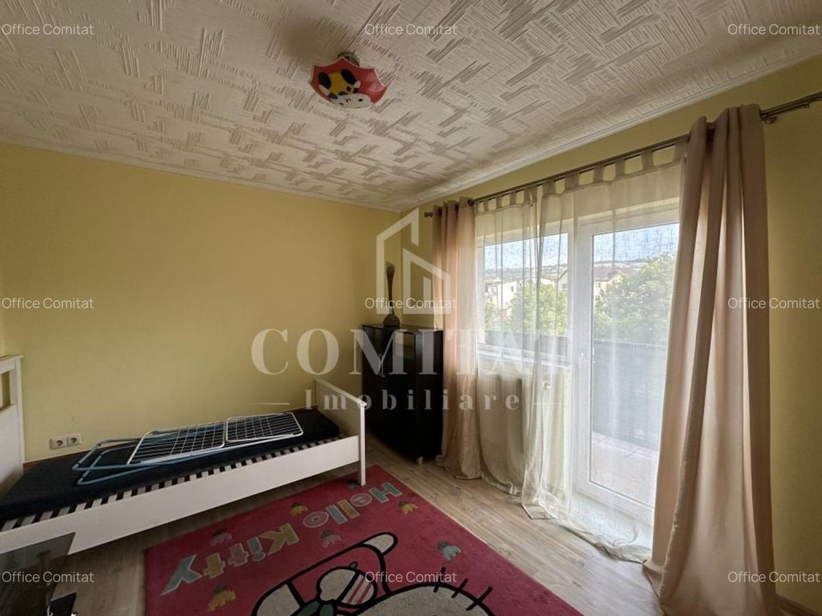 Apartament cu 3 camere | Loc de parcare | Etaj intermediar | Bună Ziua - 12