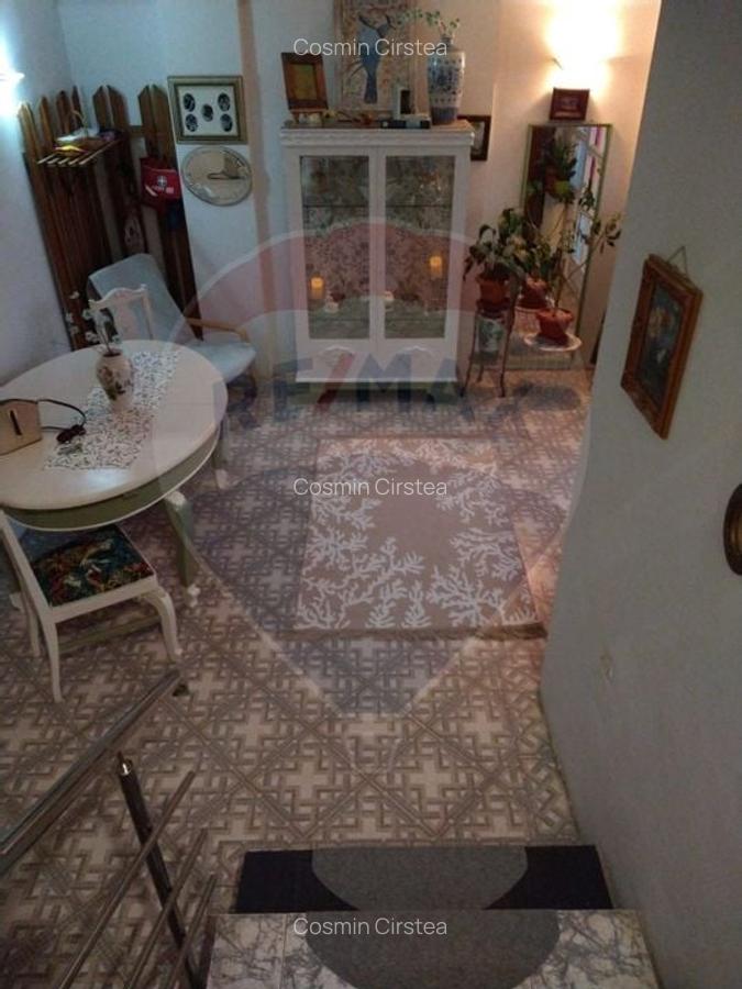 DE VANZARE Casa / Vila cu 6 camere in Popesti-Leordeni - 41