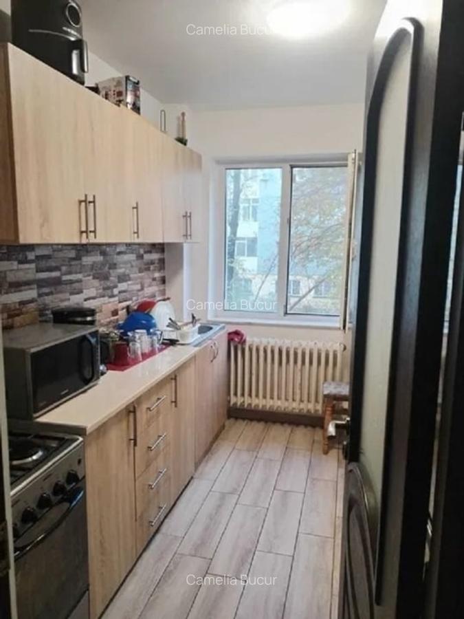 Apartament cu 2 camere- zona Podu Ros - Lic. Dimitrie Cantemir - 2
