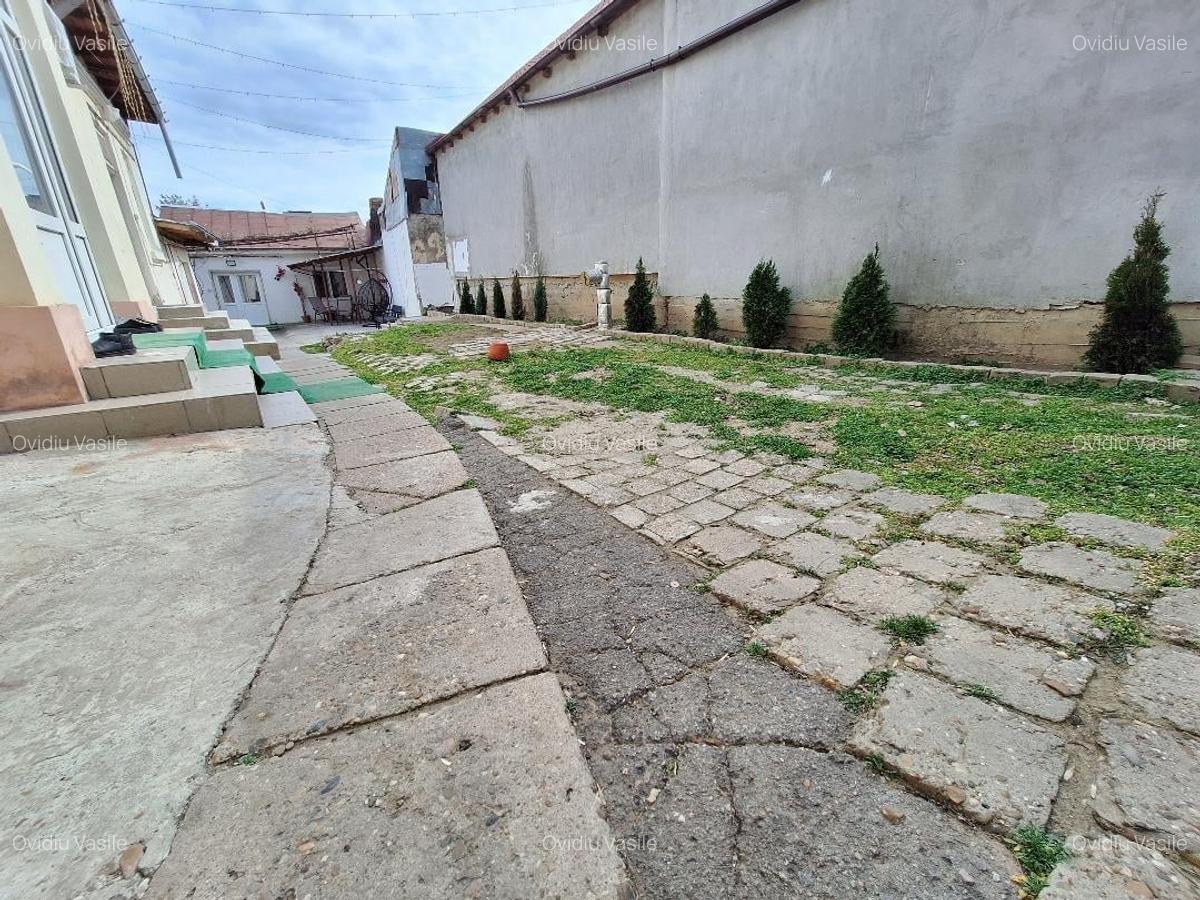 Casă cu 4 camere în Piața Centrală - 2