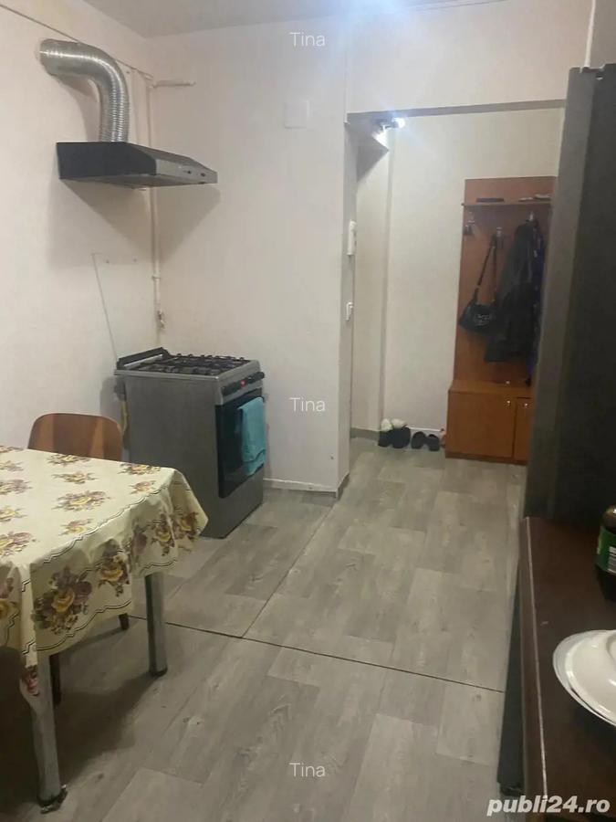 Apartament Razboieni 3 camere - 2