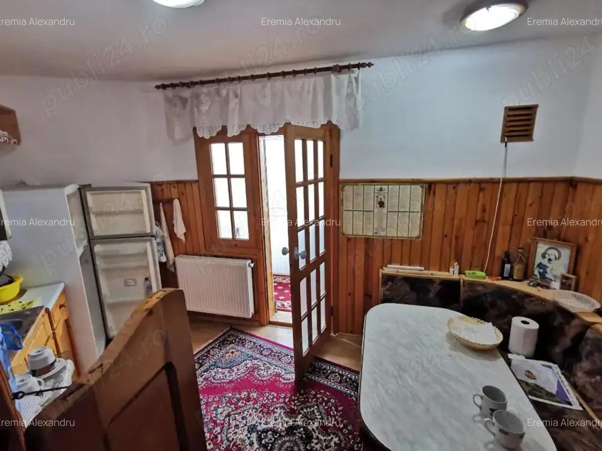 Proprietar vand apartament 2 camere, decomandat, etaj 1, izolat termic, Campulung Muscel - 5