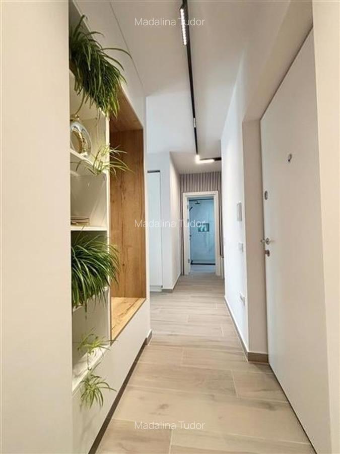PENTHOUSE EXCLUSIVIST CU VIEW SI ACCES DIN LIFT , TRACTORUL , BRASOV - 2