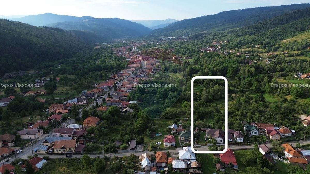 Casa de vanzare in Leresti - la baza muntelui Iezer. - 12