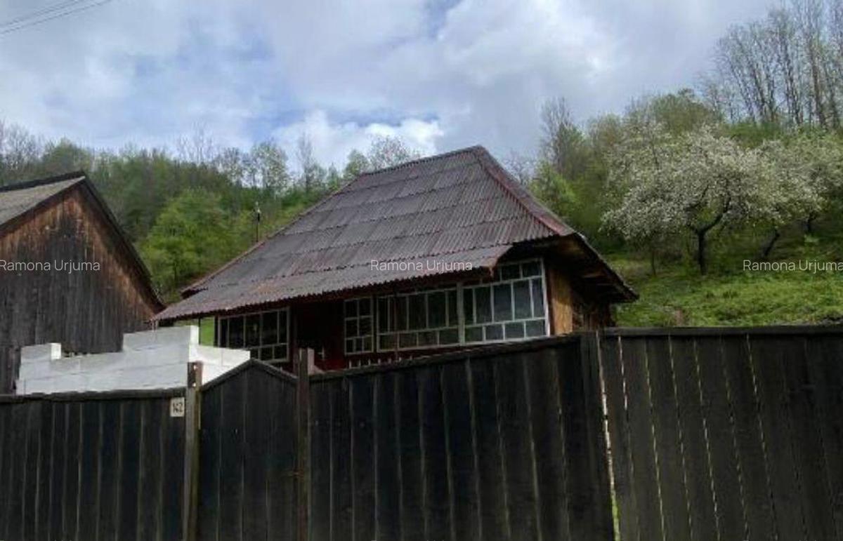 Casa si teren Loc. Lup?a, , Jud. Alba id: R2083150-12.03 - 10 Casa si teren Loc. Lup?a, , Jud. Alba id: R2083150-12.03 - 10