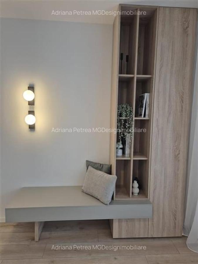 Apartament cu 3 camere semidecomandat, mobilat în Circumvalațiunii - 7