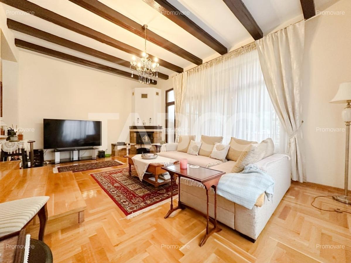 Casa individuala in stil rustic curte 450 mp in zona Belvedere - 2