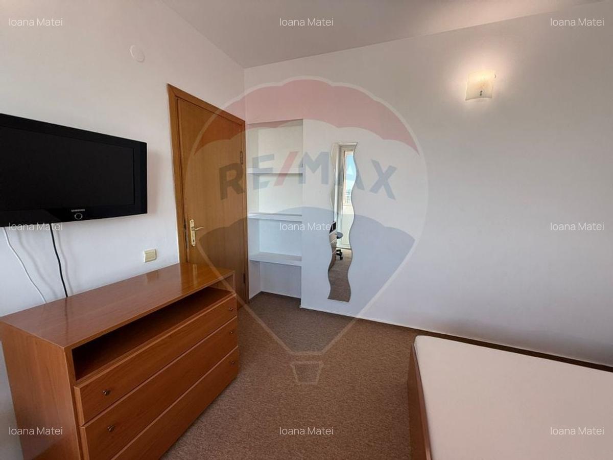 Apartament cu 3 camere semidecomandat în Grivița - 9