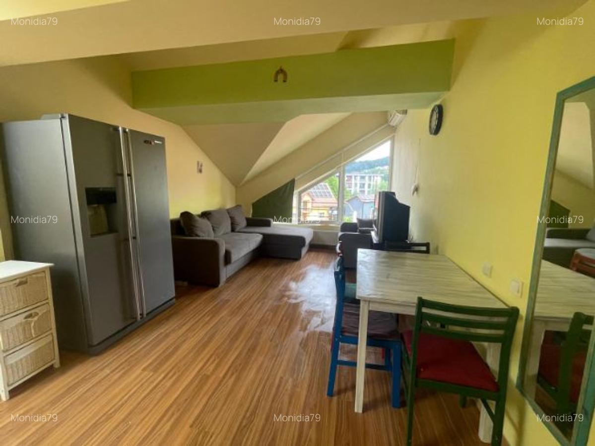 Închiriez apartament 3 camere în Florești - 6