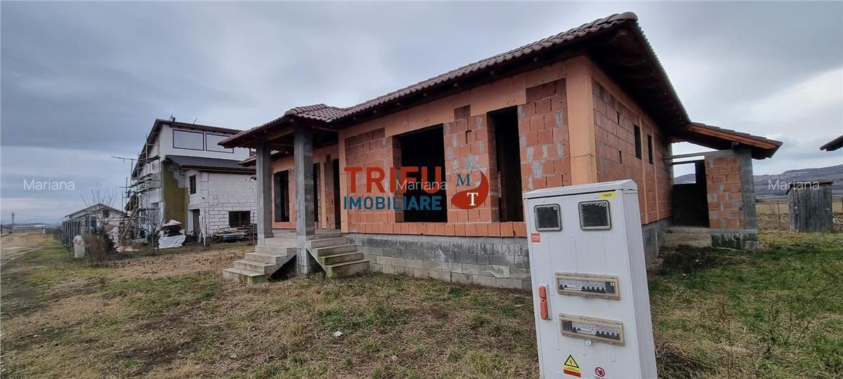 Casa noua 4 camere la rosu de vanzare in comuna Ighiu - 3