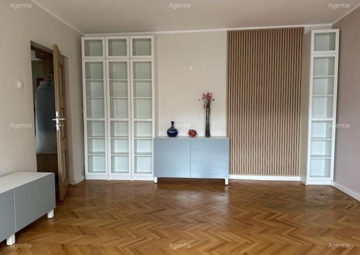 Dristor, Apartament 3 camere. - 2