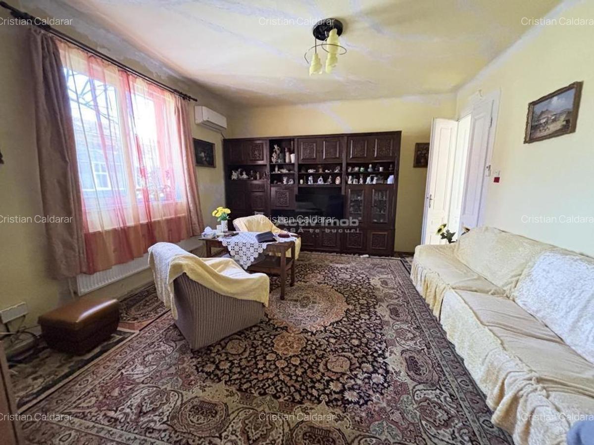 Casa central singur in curte - 150 mp util - 411 mp curte - 1