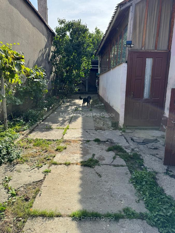 Casa cu trei camere si curte la pret de apartament - 6
