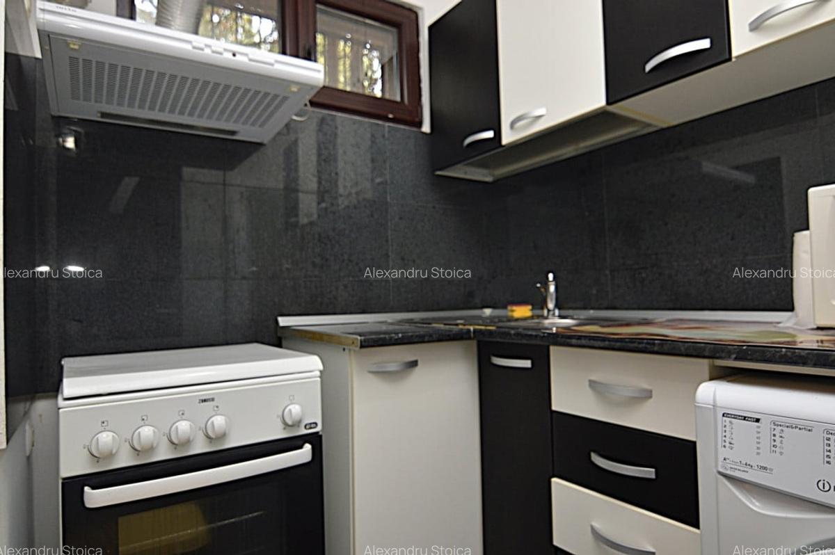 INCHIRIERE GARSONIERA TITAN - PIATA MINIS - 12